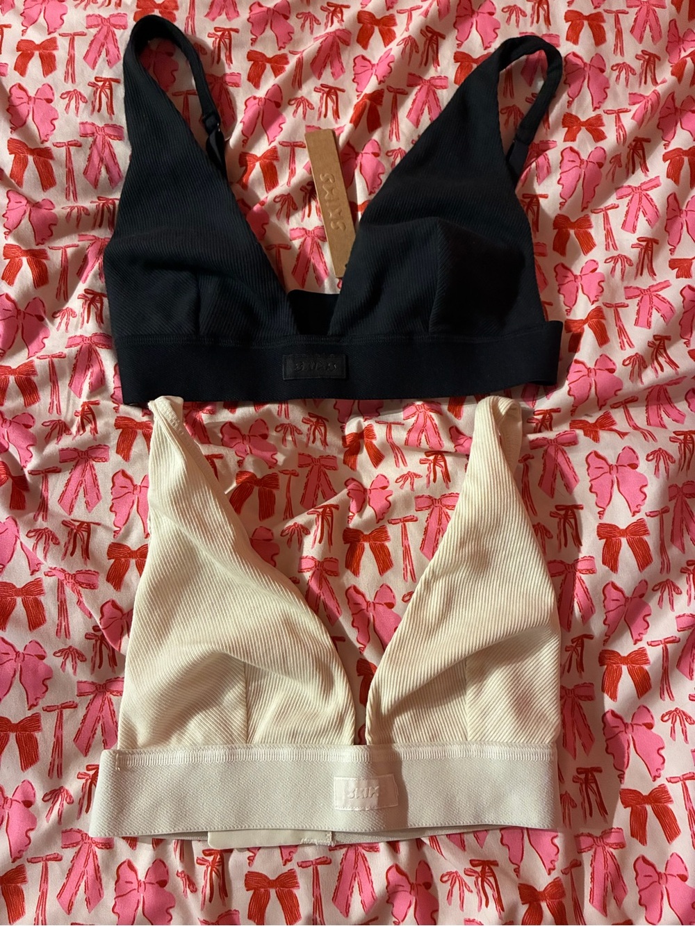 SKIMS Ribbed Triangle Bralette — Black & Cream